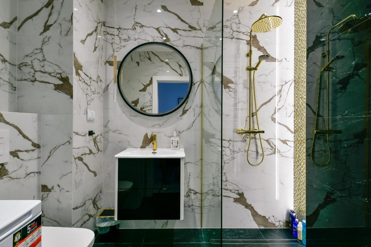 Apartament32 Golden Vip -Duze Miejsce Postojowe- ออลชติน ภายนอก รูปภาพ