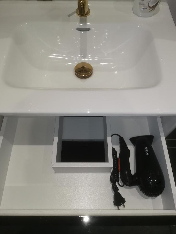 Apartament32 Golden Vip -Duze Miejsce Postojowe- ออลชติน ภายนอก รูปภาพ
